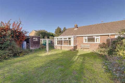undefined, New Road, Worthing BN13