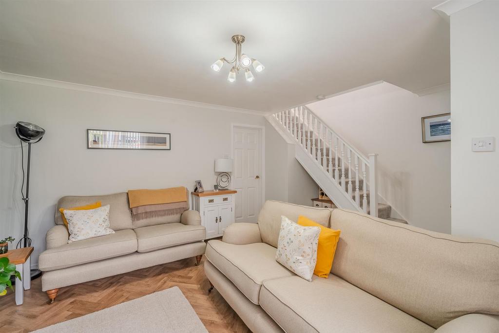 57 Oaklands View-11.jpg