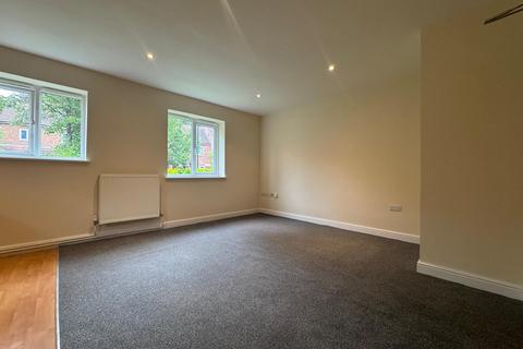 undefined, Conway Close, Nottingham NG3