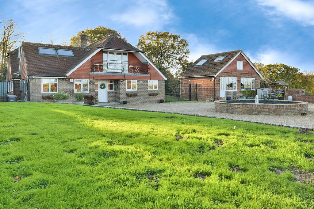Main House &amp; Annexe