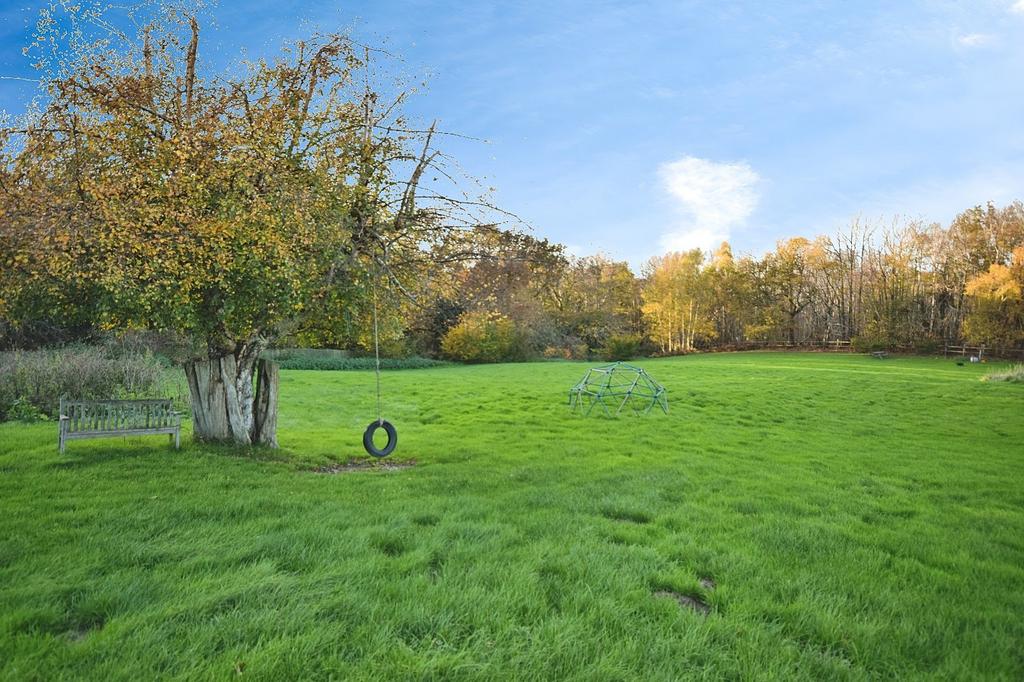 Surrounding Grounds