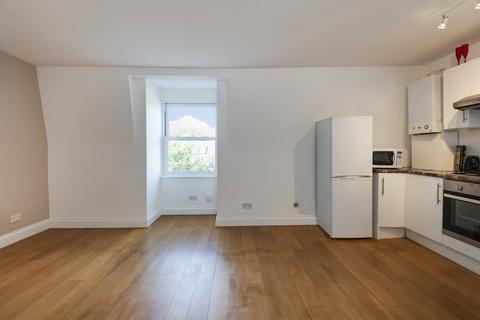 undefined, Lammas Park Road, London, W5