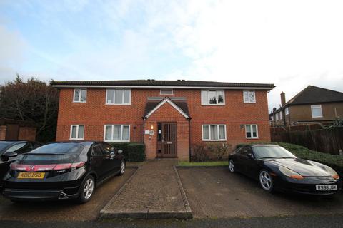 Chessington KT9