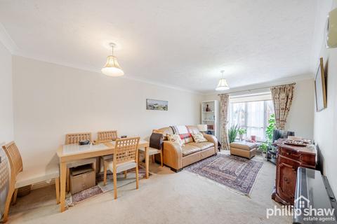 undefined, Draycott Avenue, Harrow, HA3
