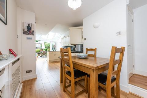 2 bedroom terraced house for sale, Pantile Road, WEYBRIDGE, KT13