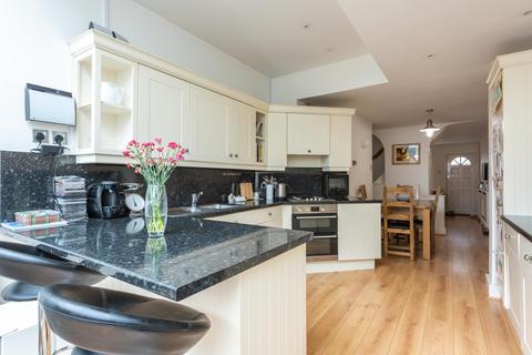 2 bedroom terraced house for sale, Pantile Road, WEYBRIDGE, KT13