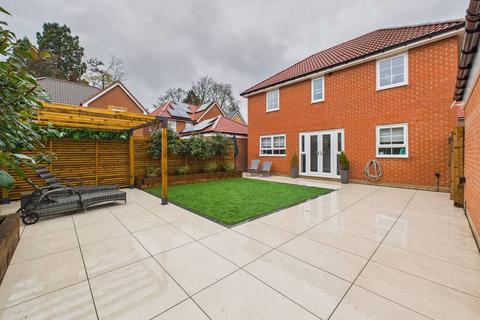 Chamberlain Rise, Hessle, HU13 0TX