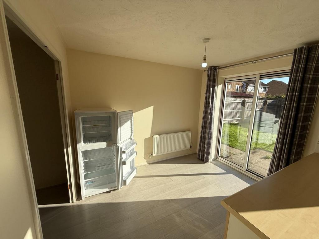 Dining room.JPG