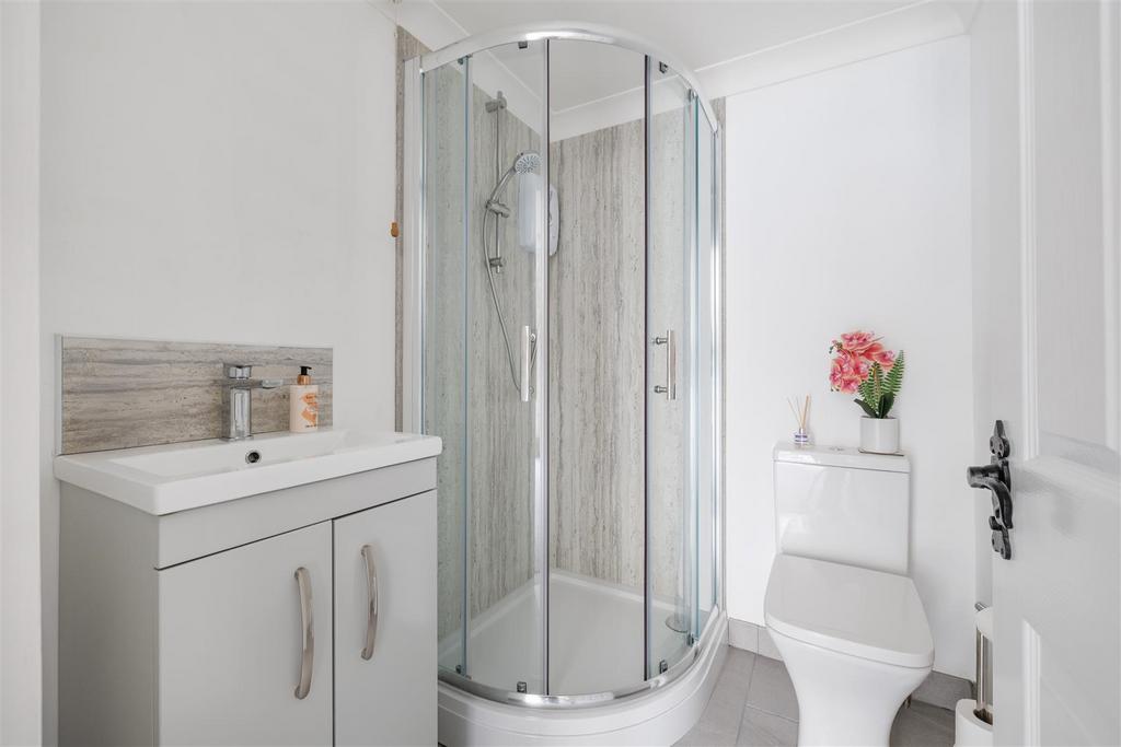 Annexe bathroom