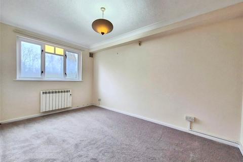 1 bedroom flat to rent, Dukes Avenue, New Malden KT3