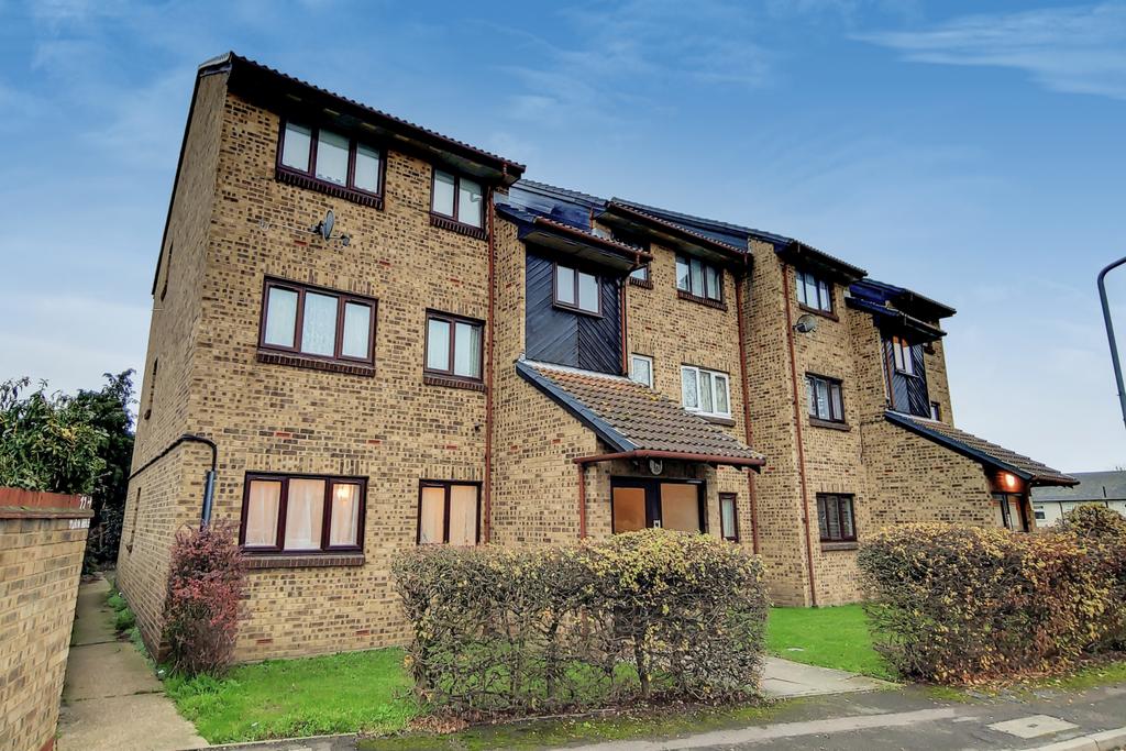 2 Bedroom Ground Floor Flat