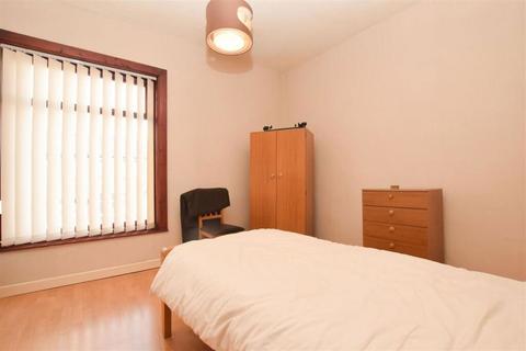 undefined, Mills Hill Road, Middleton, Manchester, Greater Manchester, M24 2EF