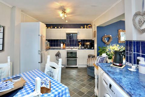 3 bedroom semi-detached house for sale, Plas Derwen, Crickhowell NP8