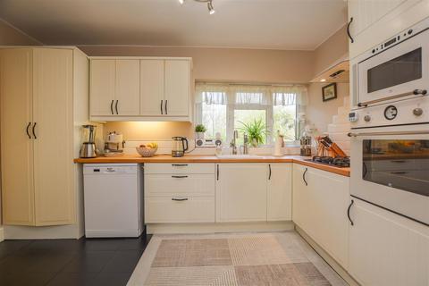 undefined, St Stephens Crescent, Brentwood