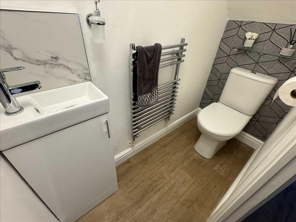 Guest cloakroom