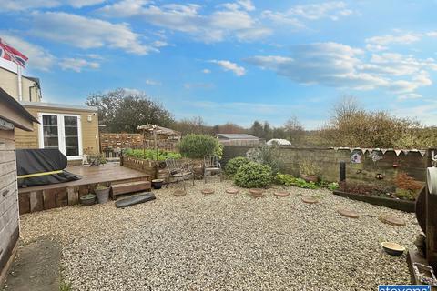 undefined, 7 Holywell Park, Halwill, Beaworthy