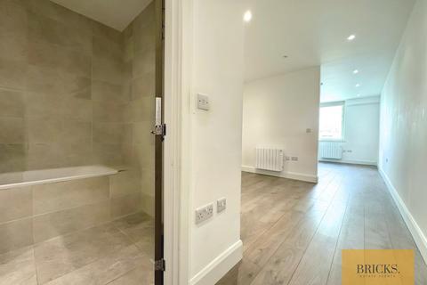 undefined, High Street, Potters Bar EN6