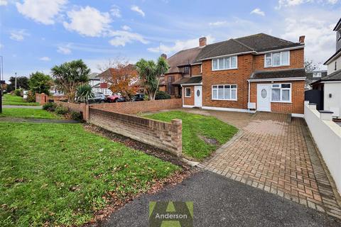 undefined, London Road, Slough