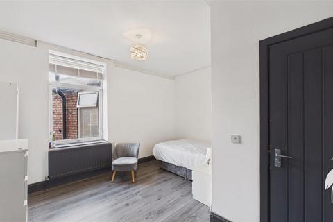 1 bedroom end of terrace house to rent, Chester Road, Sunderland