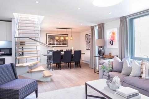 4 bedroom property to rent, Merchant Square East, London W2