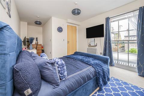 undefined, Pulteney Close, Middlesex