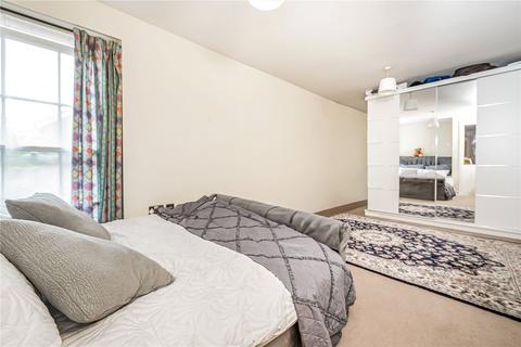 undefined, Pulteney Close, Middlesex