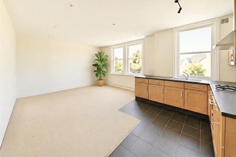 2 bedroom apartment for sale, Culverden Road, London