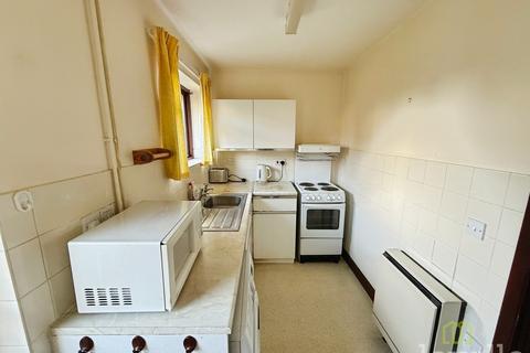 1 bedroom bungalow for sale, St Claires Court , Lincoln LN6