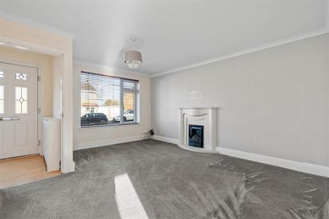 3 bedroom semi-detached house for sale, Morris Drive, Whitnash, Leamington Spa