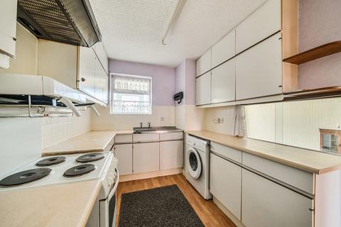 undefined, Southwood Close, Worcester Park KT4