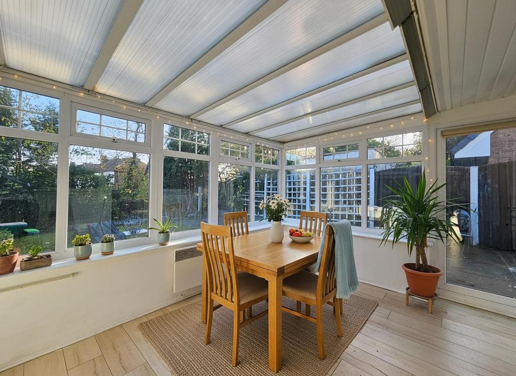 Conservatory / Dining Room