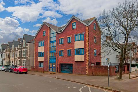 1 bedroom flat to rent - Brook Court, Riverside CF11