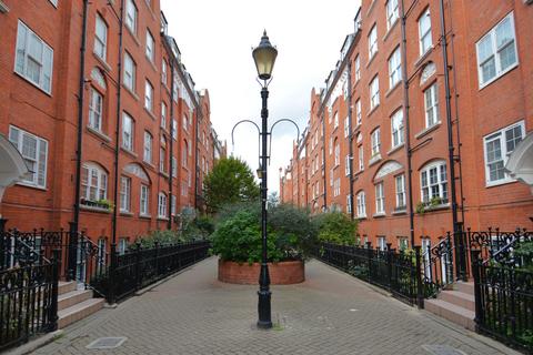 undefined, Page Street, London SW1P