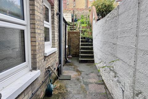undefined, Radnor Park Crescent, Kent CT19