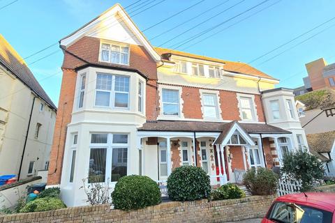 3 bedroom apartment for sale, Eversley Road, Bexhill-on-Sea, TN40