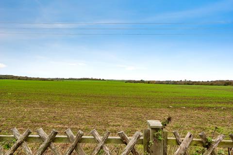 3 bedroom bungalow for sale, Orchard Drive, Meopham DA13