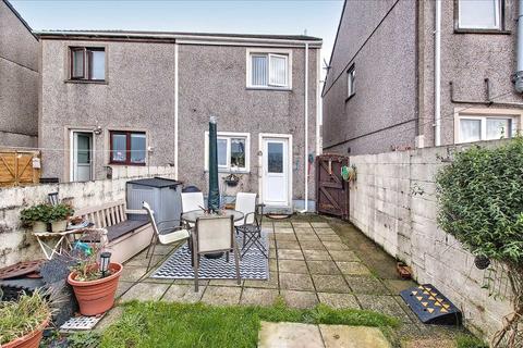 2 bedroom semi-detached house for sale, 9 Howells Close, Monkton