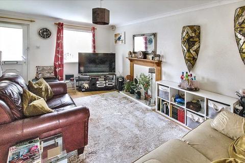 2 bedroom semi-detached house for sale, 9 Howells Close, Monkton