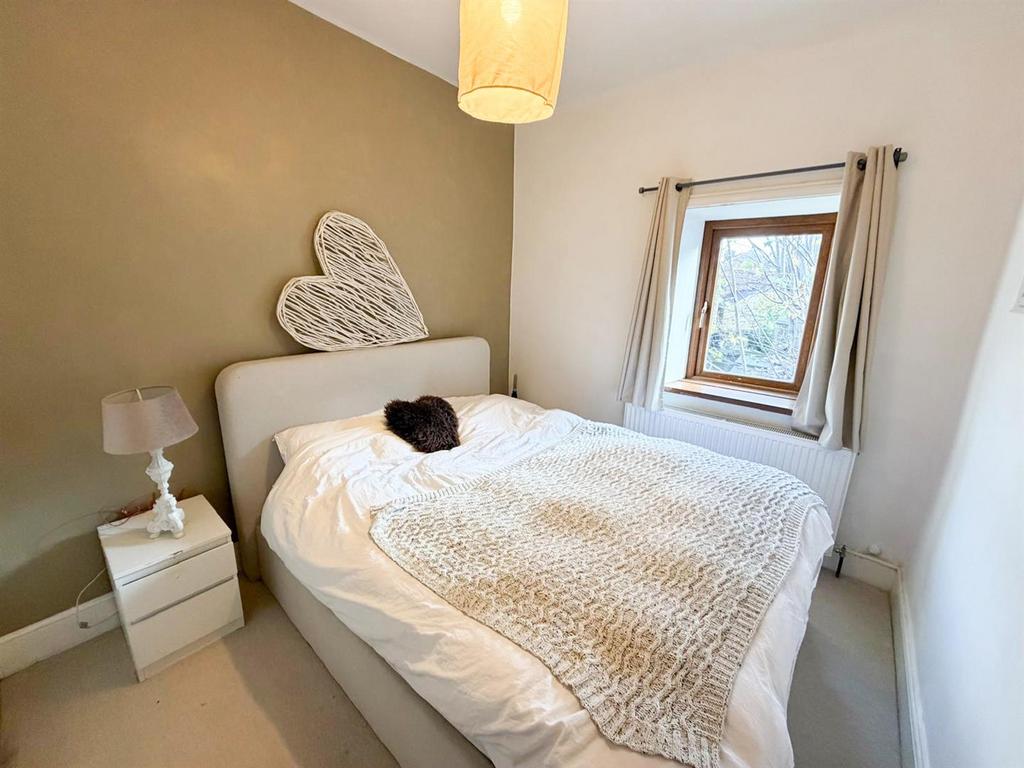 3 bed terrace, Steeton