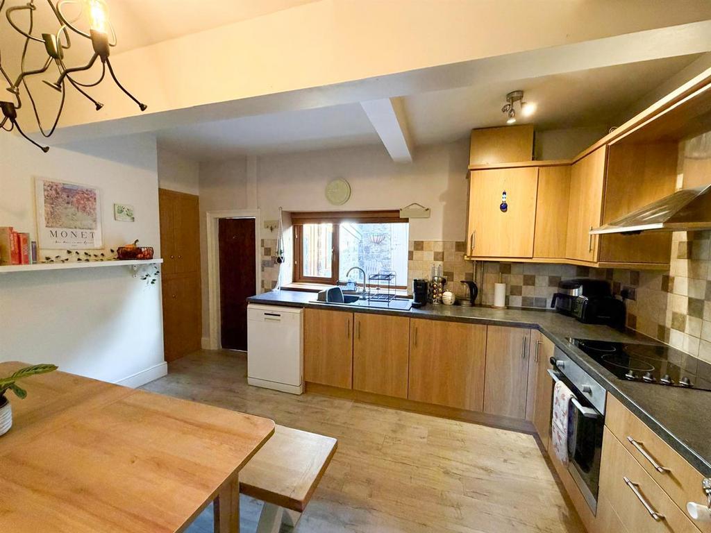 3 bed terrace, Steeton