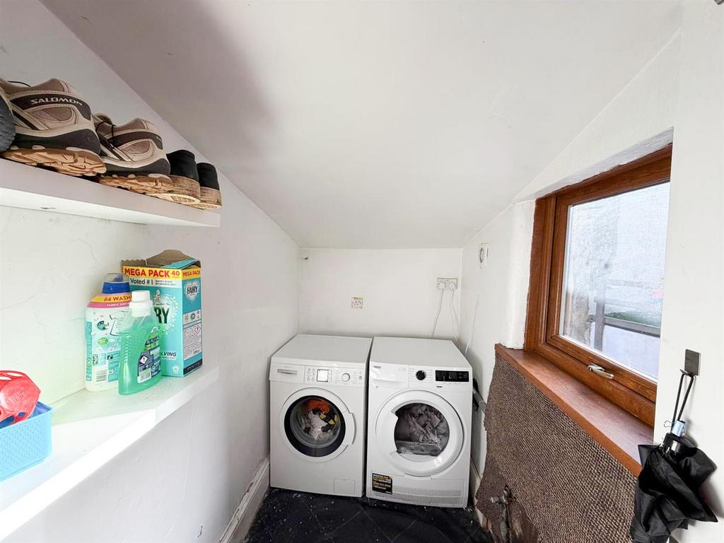 3 bed terrace, Steeton