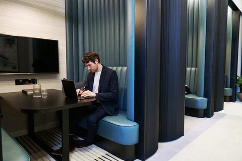 undefined, White City, W12 7RQ, London W12