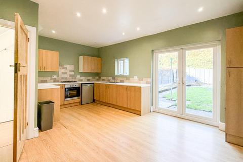 St. Dunstans Road, Bedminster, BS3 5NZ