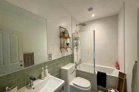 2 bedroom flat to rent, Buckingham Street, Brighton BN1