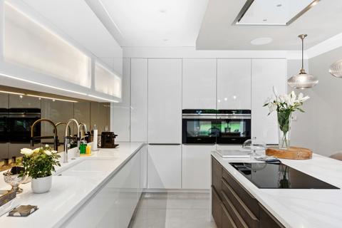 undefined, Laurel Drive, London, N21