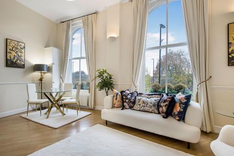 1 bedroom apartment for sale, North Side Wandsworth Common, London SW18