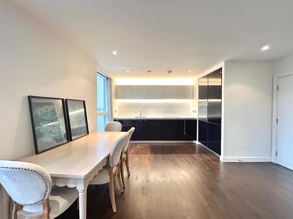Dining kitchen.jpg