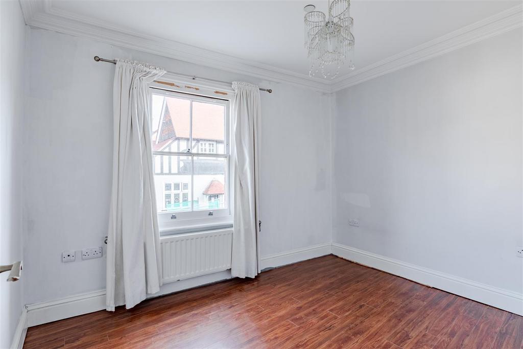 Bedroom - Flat B