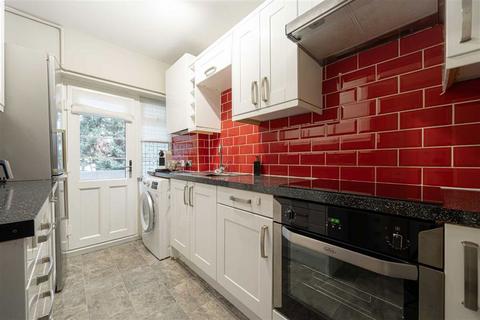 undefined, Park Road, Kingston Upon Thames KT1