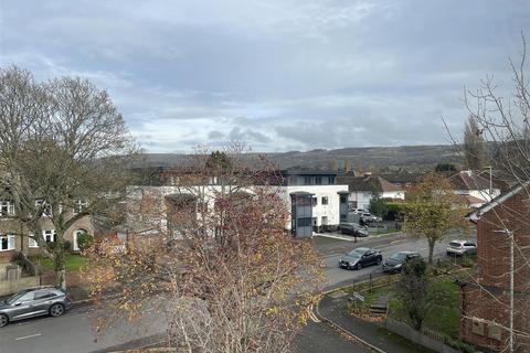 undefined, Hewlett Road, Cheltenham